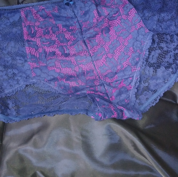 Panties - Picture 4 of 4